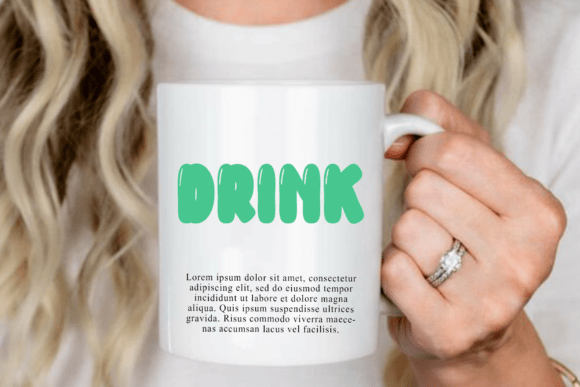 Kpop Lovers: A Festive Display Typeface for Holiday Editorial Design